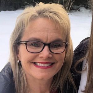 Meet your Posher, Monica